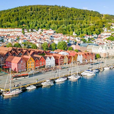 Apartamento 100Sqm 5Br Behind Bryggen - King Beds - Family Friendly Bergen Exterior foto